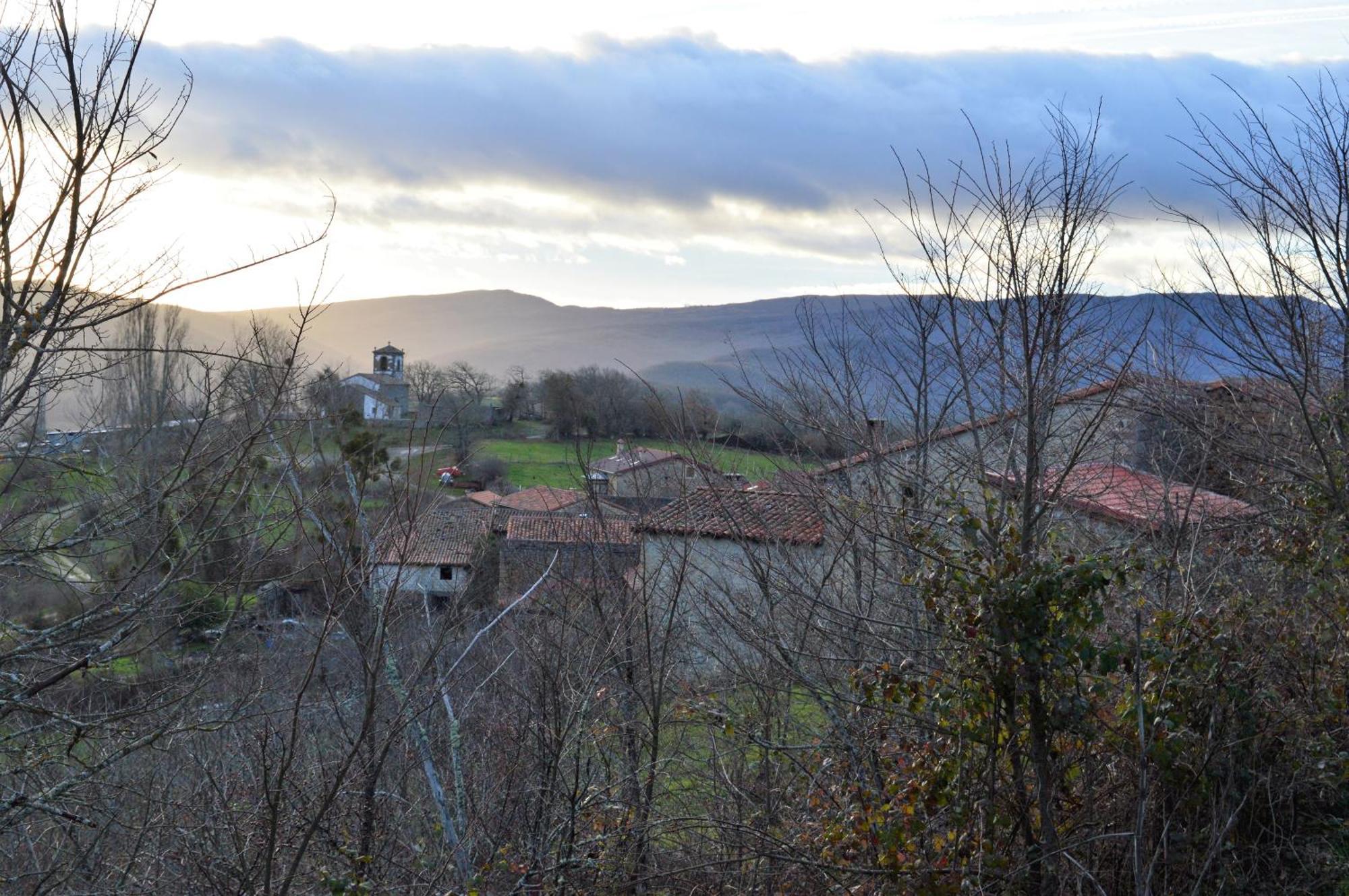 Villa Casa Acogedora En Pueblo De Montana Loma Somera Esterno foto